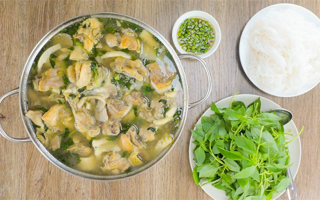 Quán Lẩu Gà Lá É, Lẩu Thái ĐaKao - Trường Sa
