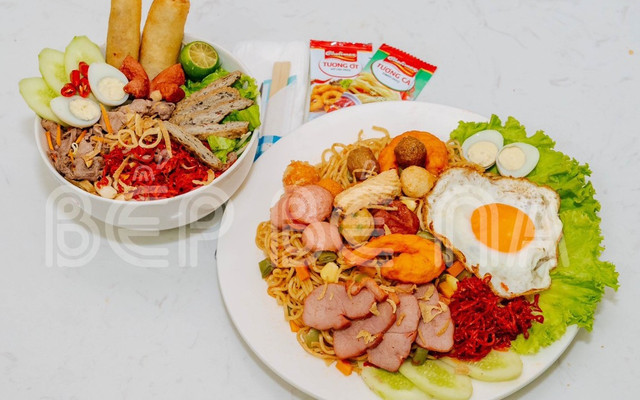 Bé Na - Chuyên Cơm Gà, Mì Trộn & Đồ Ăn Vặt - Ngõ 77 Xuân La
