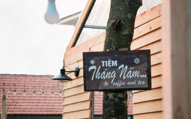 Tiệm Tháng Năm - Coffee & Tea
