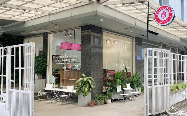 TrueCoffee Pick'N Go - Lạc Long Quân