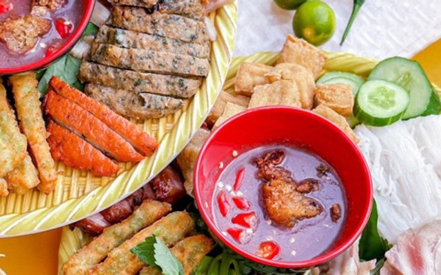 VUA ĐẬU - Bún Đậu Mắm Tôm - 270 Phan Huy Ích