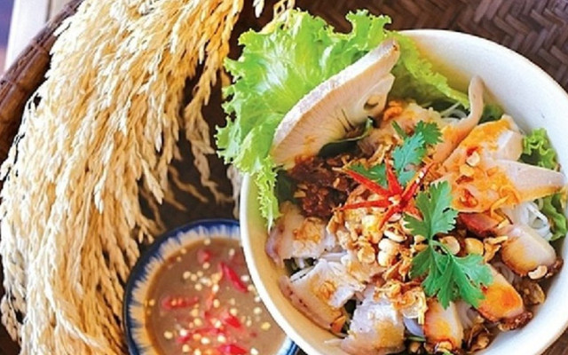 Mì Quảng VÕ GIA - Đặc Sản Miền Trung Ngon - Lâm Văn Bền