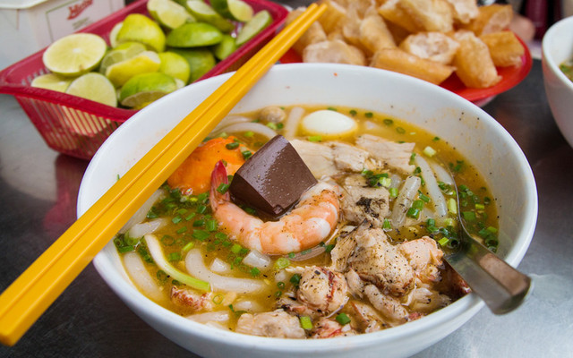 Quán Loan - Bánh Canh Cua, Súp Cua & Hủ Tiếu Nam Vang