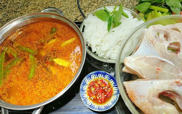 Lẩu Cá Lục Bảo - Đường N3
