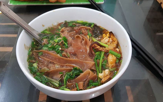 Giang Sơn - Bánh Đa Cua & Bún Cá Hải Phòng