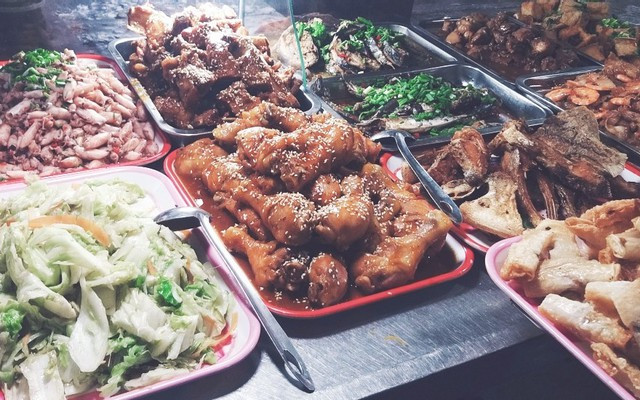 Gà Nướng Muối Ớt & Xương Má Hàm - Đống Đa