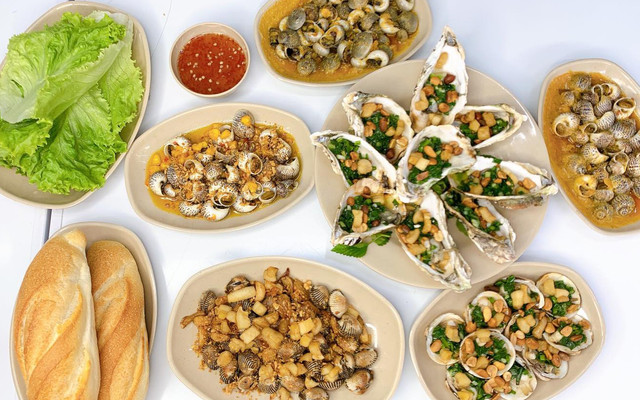 Ốc Tô Sài Gòn - Gầm Cầu Láng Hạ