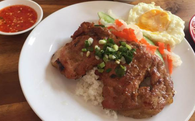 Cơm Tấm Tuyết - Hậu Giang