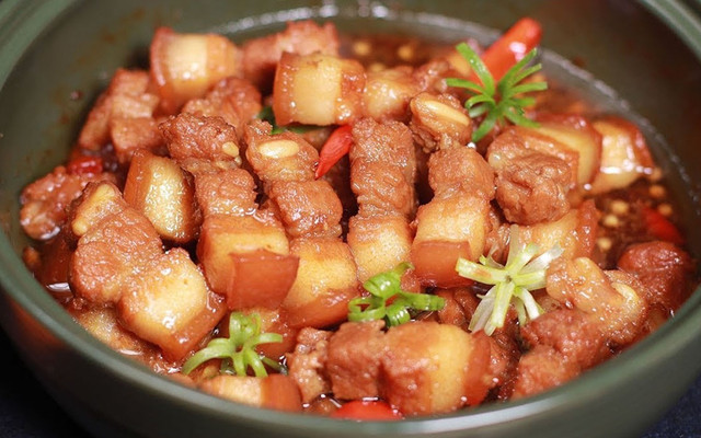 Núp Ngõ - Cơm Nhà, Mì Trộn & Bún Thịt Xào - Đường Số 5