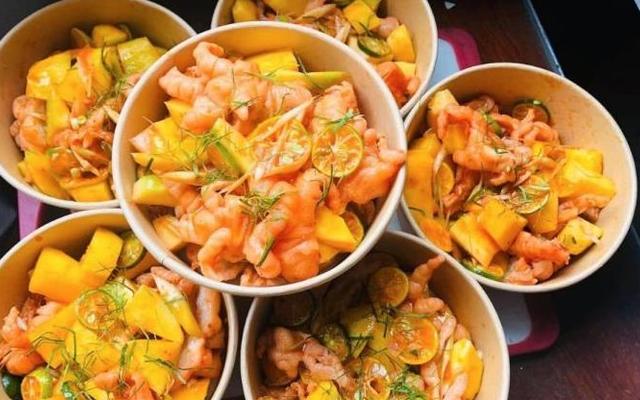 Tiệm Chân Gà Cậu Bi - Chân Gà Sốt Thái, Mì Trộn Indomie & Bánh Tráng Ăn Vặt - Quang Trung