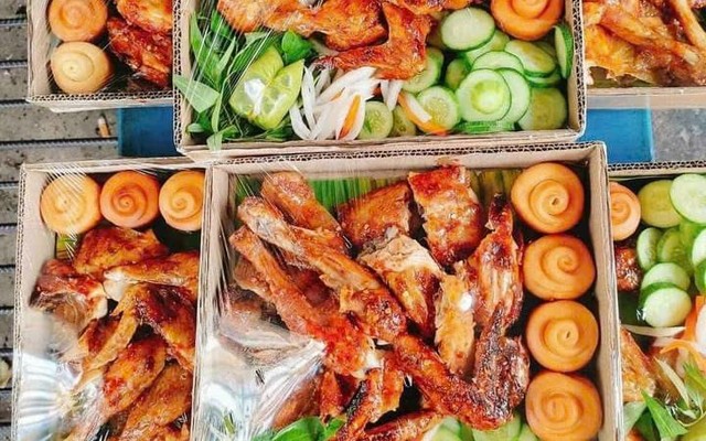 Gà Quay Cơm Lam LÊ NGÂN - Vịt Quay & Bánh Bao - Võ Thị Sáu