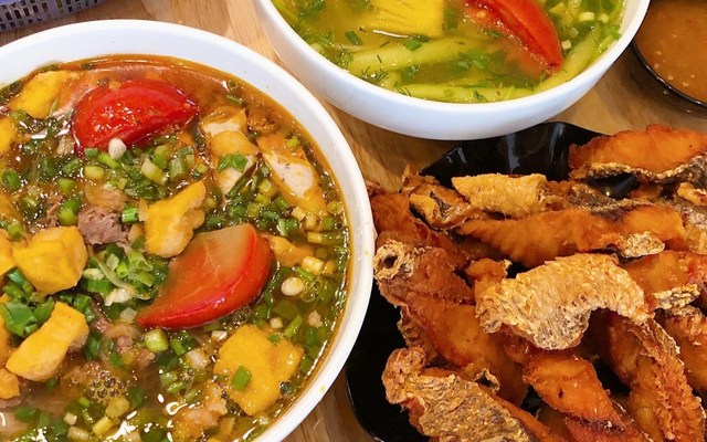Lan Anh - Bún Cá, Bún Riêu, Bánh Cuốn Nóng Hà Nội