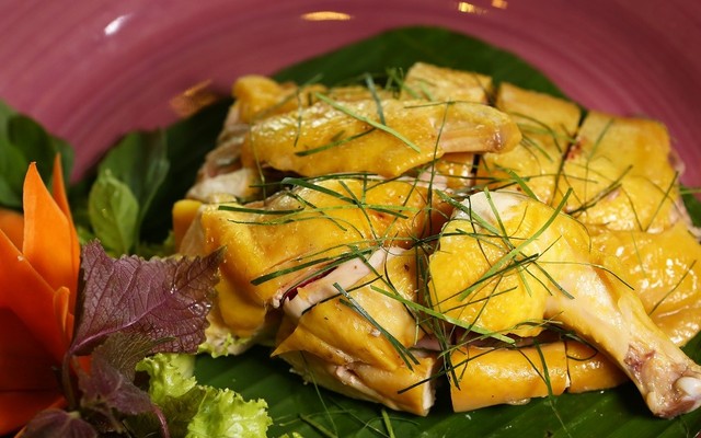Gà Hấp 89 - Gà Tre Hấp Lá Chanh & Chân Gà  Hấp Hành
