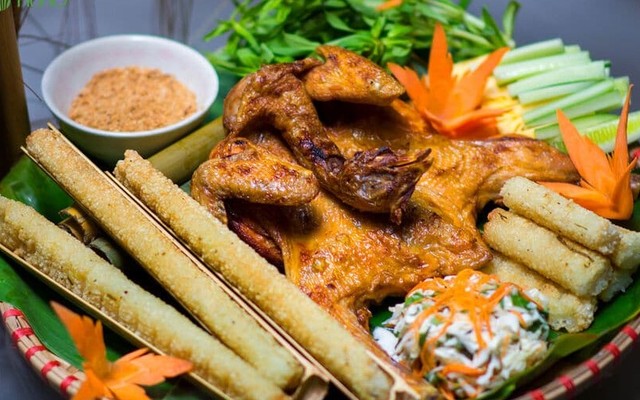 Gà Quay Bazan - Gà Quay Bánh Bao & Cơm Lam