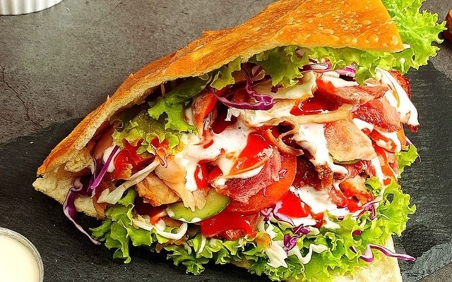 Bánh Mì Thổ Nhĩ Kỳ Mr.Vạn P4 - Phạm Thái Bường