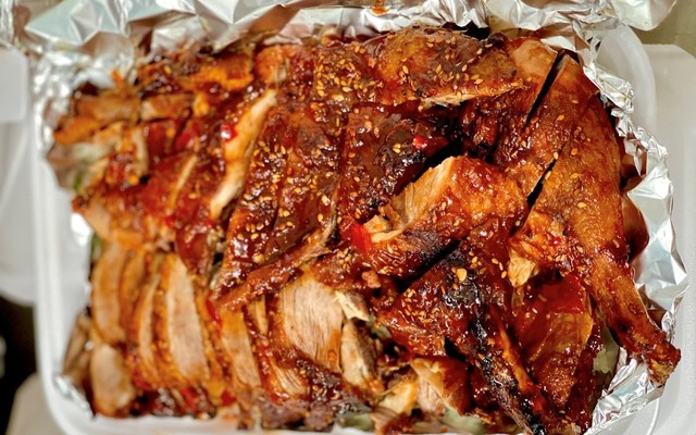 Vịt Nướng Chao Lộc Lâm - Thân Nhân Trung