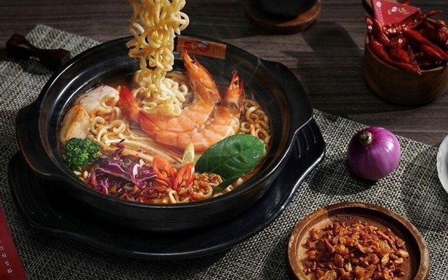 Bon Bon Food - 209 Hùng Vương