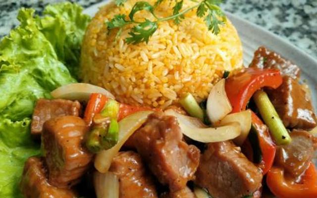 Dori Quán - Cơm Gà Xối Mỡ