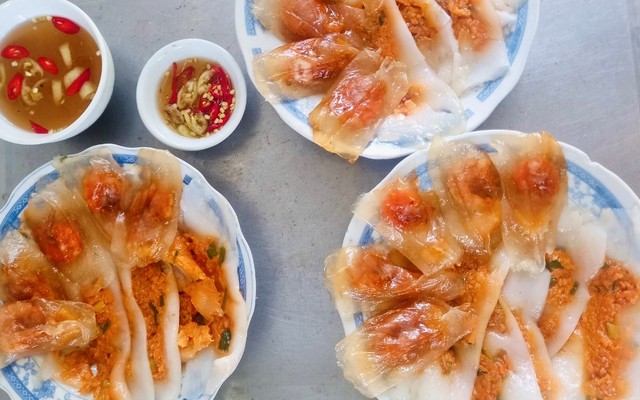 Cơm Hến Minh Châu - 21 Ưng Bình