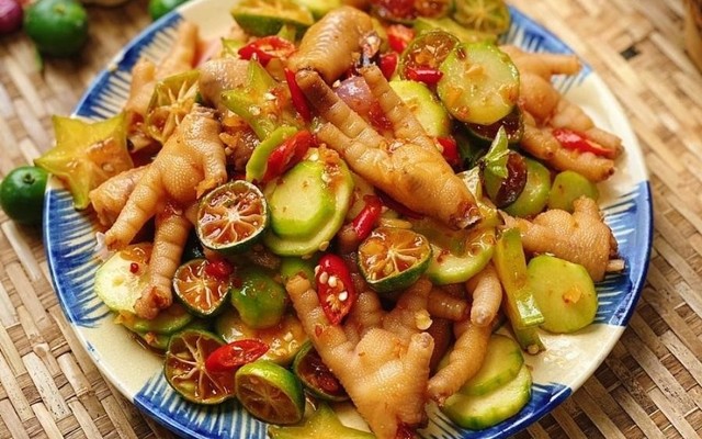 Chân Gà Sốt Thái & Bánh Tráng Trộn Bà Út - Trương Văn Thành