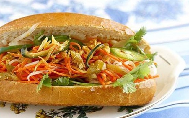 Bánh Mì Chay Ngọc Tứ 2 - 82 Tiểu La
