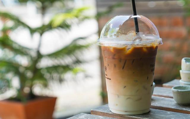 Yes Coffee - 240 Hàng Bông