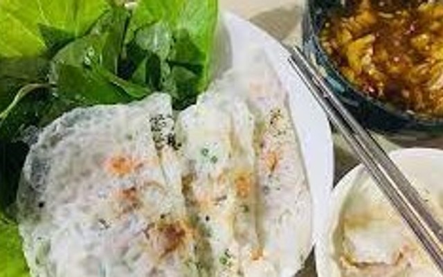 Bánh Khoai Mì Nướng Tam Quan & Bánh Xèo Tôm Bình Định