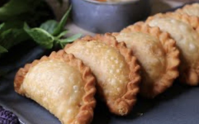 Pateso Ngọc Diễm - Trần Hoàng Na