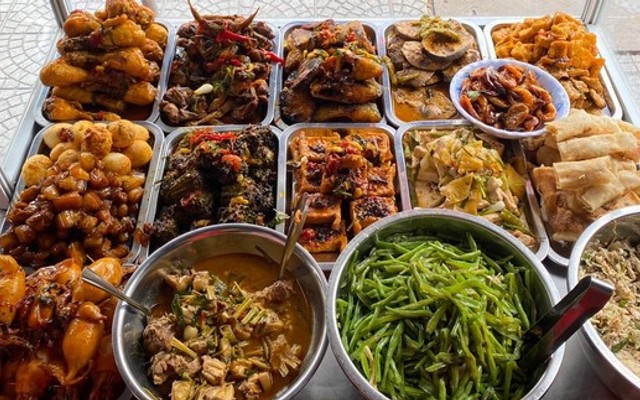 Cơm Bảo Ngọc - 82/24 Nguyễn Lương Bằng