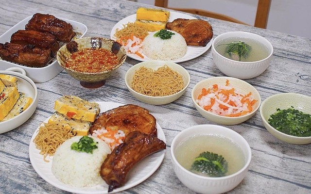 Cơm Sườn, Bún & Hủ Tiếu Mực - Như Quỳnh - Đ. Hoà Bình