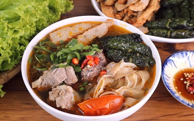 Bánh Đa Cua, Bề Bề & Bún Cá Hải Phòng - Hương Cảng 