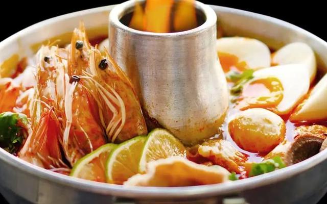 Phố Lẩu 2CE - 18 Tăng Nhơn Phú