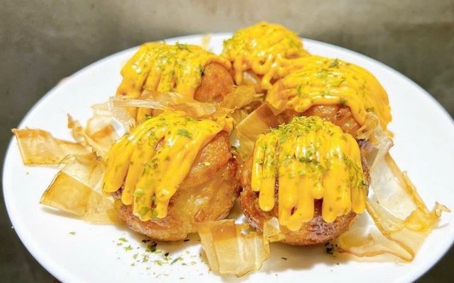 Tiệm Bánh Takoyaki - Nguyễn Ái Quốc