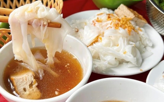 Bánh Cuốn Tráng Tay - Giang Sơn