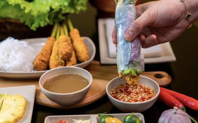 Bánh Tráng Phú Minh - 21 + 22 Lô 11 Thế Lữ
