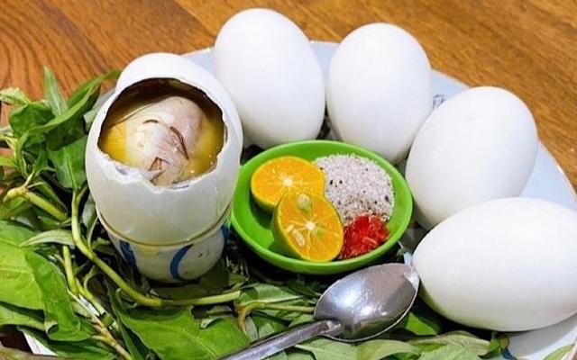 Trứng Vịt Lộn, Khô Mực & Cá Viên Chiên Thái Công