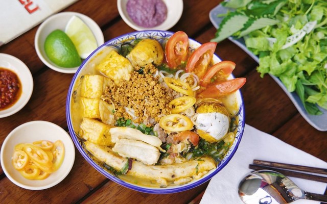 Bún Riêu Tóp Mỡ & Bún Cá Rô Đồng - Hương Xưa Vị Cũ