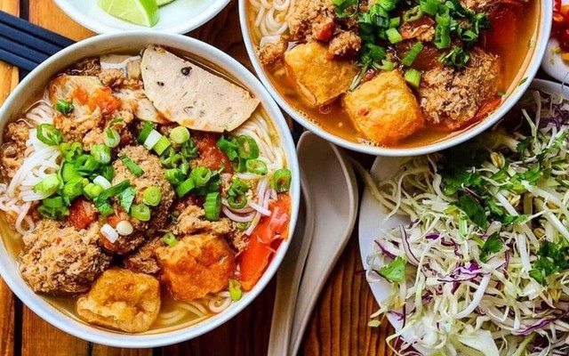 Bún Chả Cá & Bún Riêu Ốc 73 - Đào Duy Từ