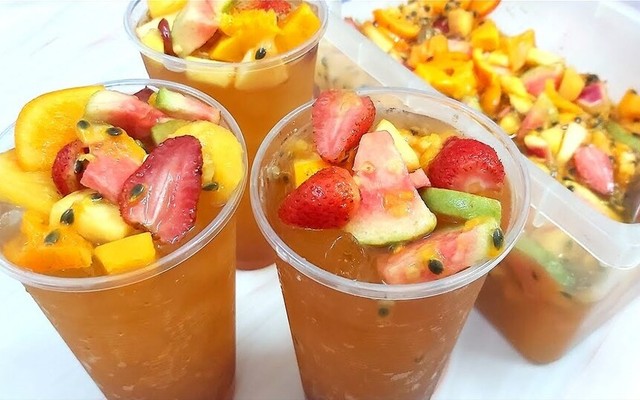 Tiệm Trà Trái Cây - Cô Bệt