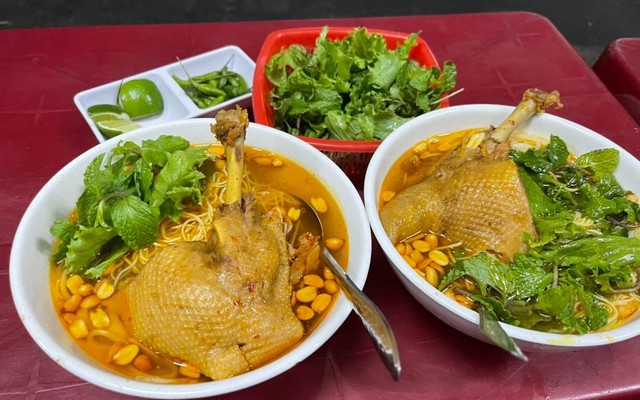 Đặc Sản Mì Quảng Phan Thiết Cường Phát - Lê Quý Đôn