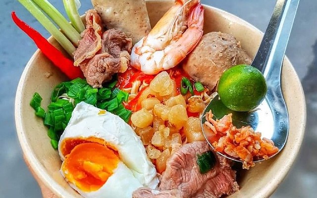 Tiệm Ăn Miu Miu - Đại Lộ Bình Dương