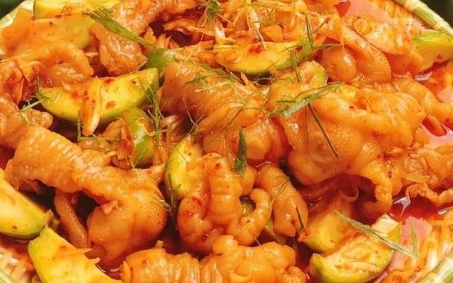 Chân Gà Sốt Thái & Sả Tắc - Ngọc Vinh