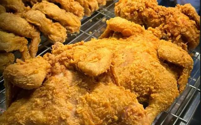 Gà Rán Nguyên Con ALT