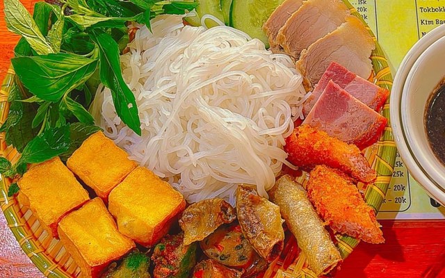 Bún Đậu Mắm Tôm Bà Xíu - Phan Bội Châu