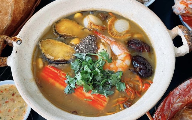 Bánh Canh Cua & Hủ Tiếu Nam Vang - Đinh Tiên Hoàng