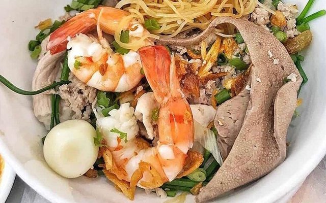 HỦ TIẾU NAM VANG CÔ TƯ