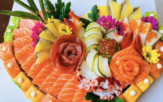 Ngọc Sushi - Văn Tiến Dũng