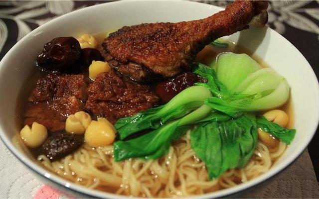 Vịt Tiềm 95 - Mỳ Vịt Tiềm & Cơm Vịt Tiềm