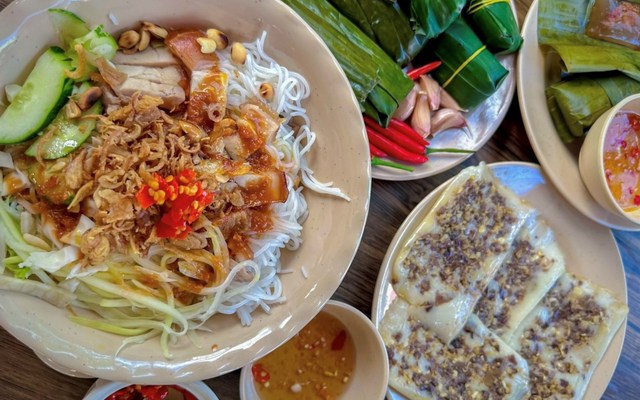 Bún Mắm Hoà Trợt - Nguyễn Phước Lan
