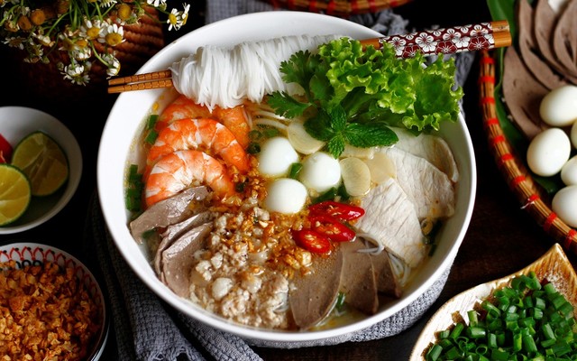 Hủ Tiếu Nam Vang Hồng Liên - Lê Văn Sỹ